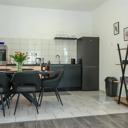 Apartman Exceptional Juniper, First Row To The Sea Bozava
