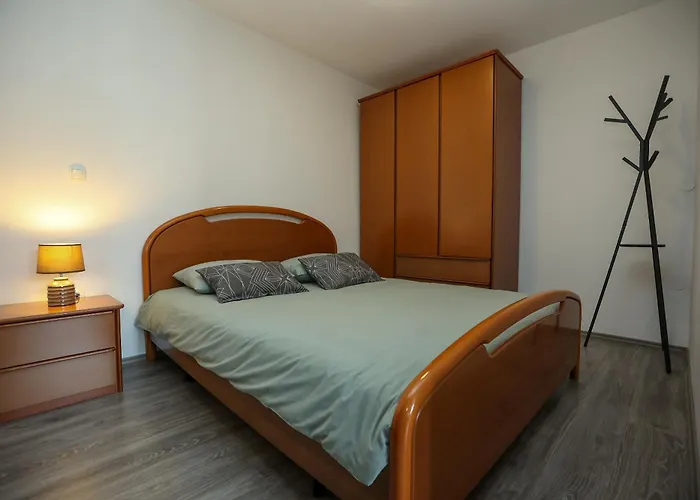 Apartament Exceptional Juniper, First Row To The Sea