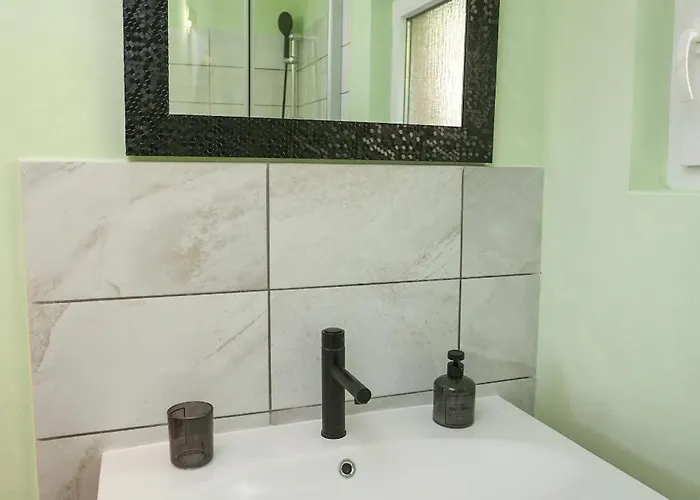 Exceptional Juniper, First Row To The Sea