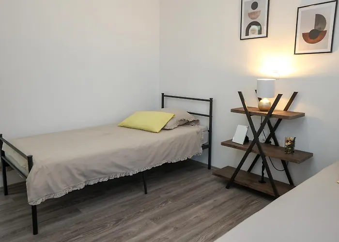 Exceptional Juniper, First Row To The Sea