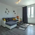 Apartamento Exceptional Juniper, First Row To The Sea